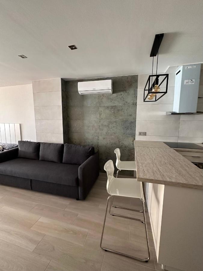 Studio Monserrate H Torrevieja Exterior photo